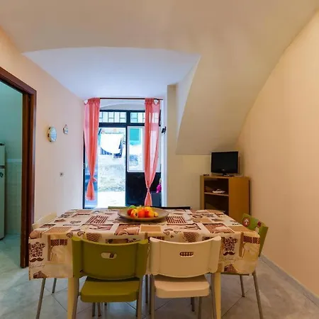 Apartment Sciue Sciue *